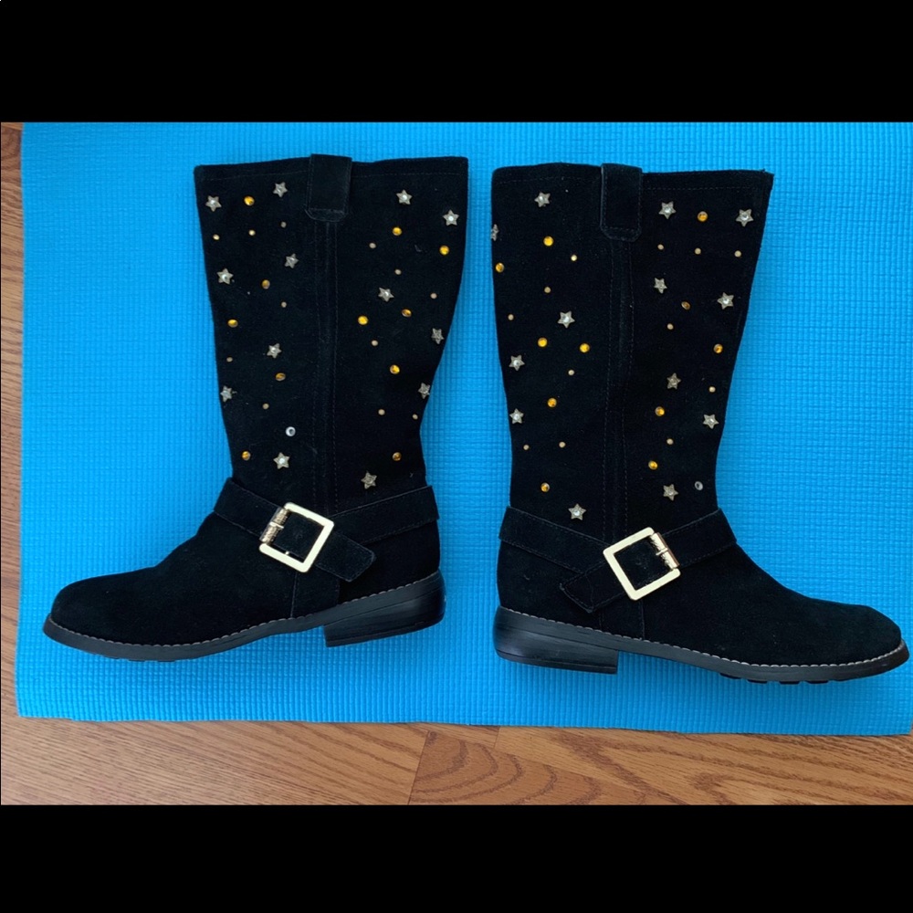 **SOLD**New Michael Kors Leather Boots